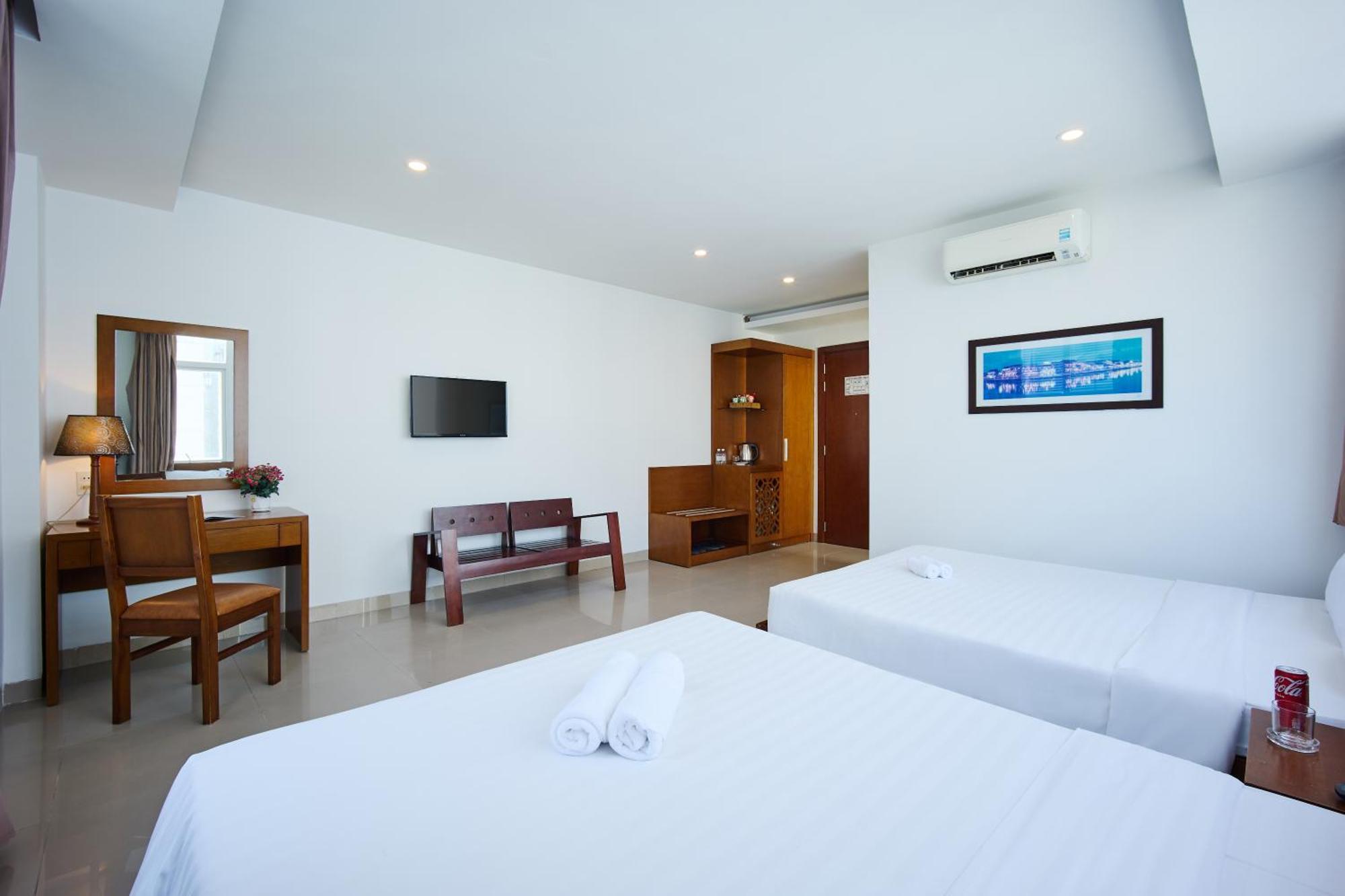 Golden Light Da Nang Hotel Extérieur photo